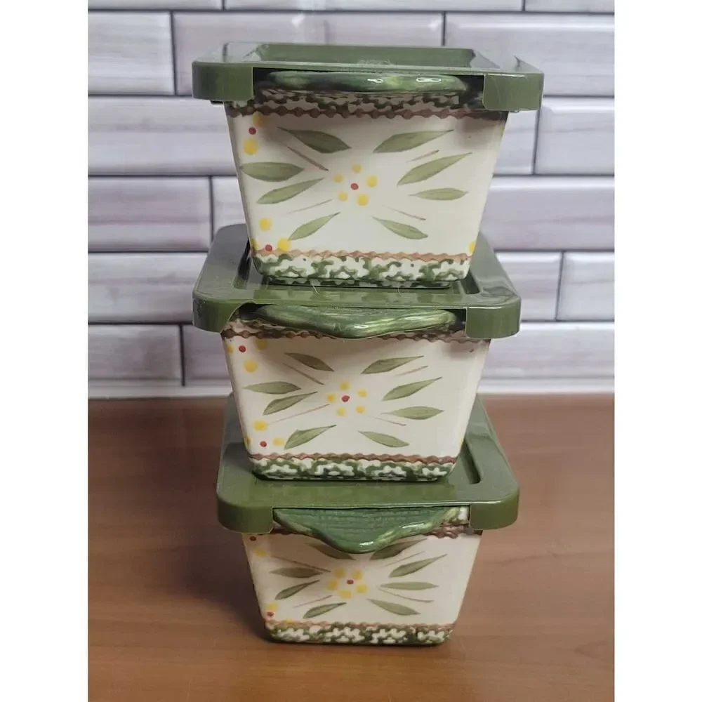 TEMP-TATIONS Old World Green ovenware Set - 3 Individual Square Bakers with Lids